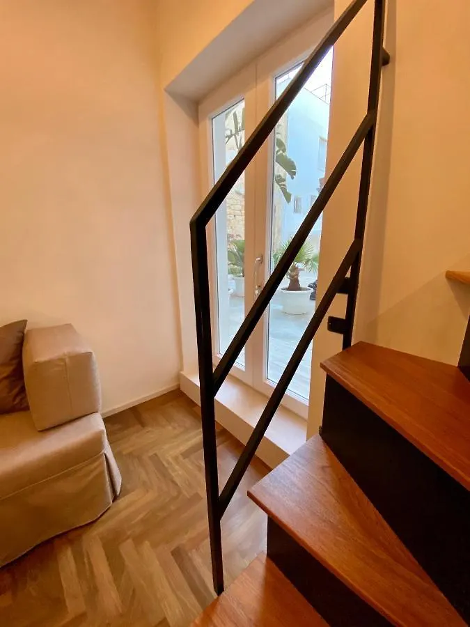 Il Cortile Di Elen Hotel Marsala Guest house